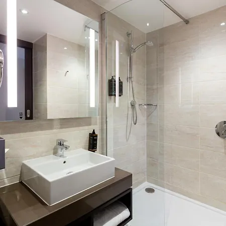 Mercure Edinburgh Haymarket Exterior photo
