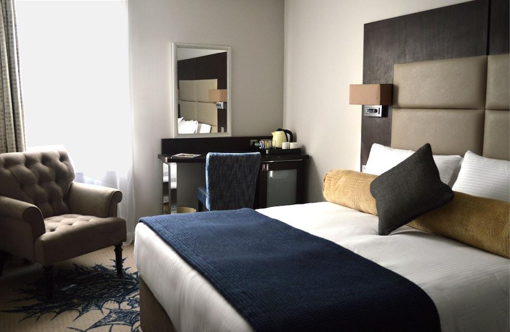 Mercure Haymarket Hotel 4*