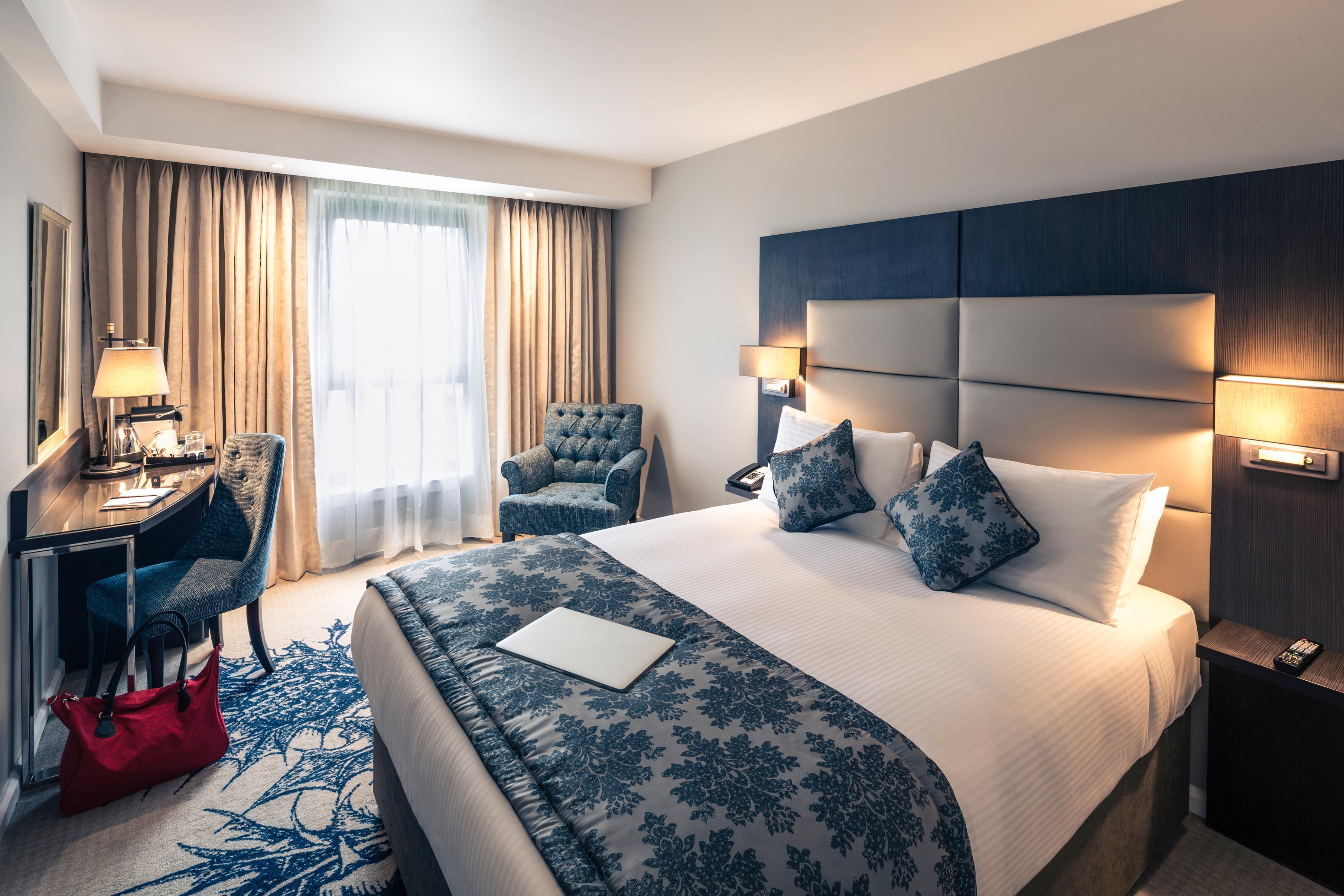 Mercure Haymarket 4*